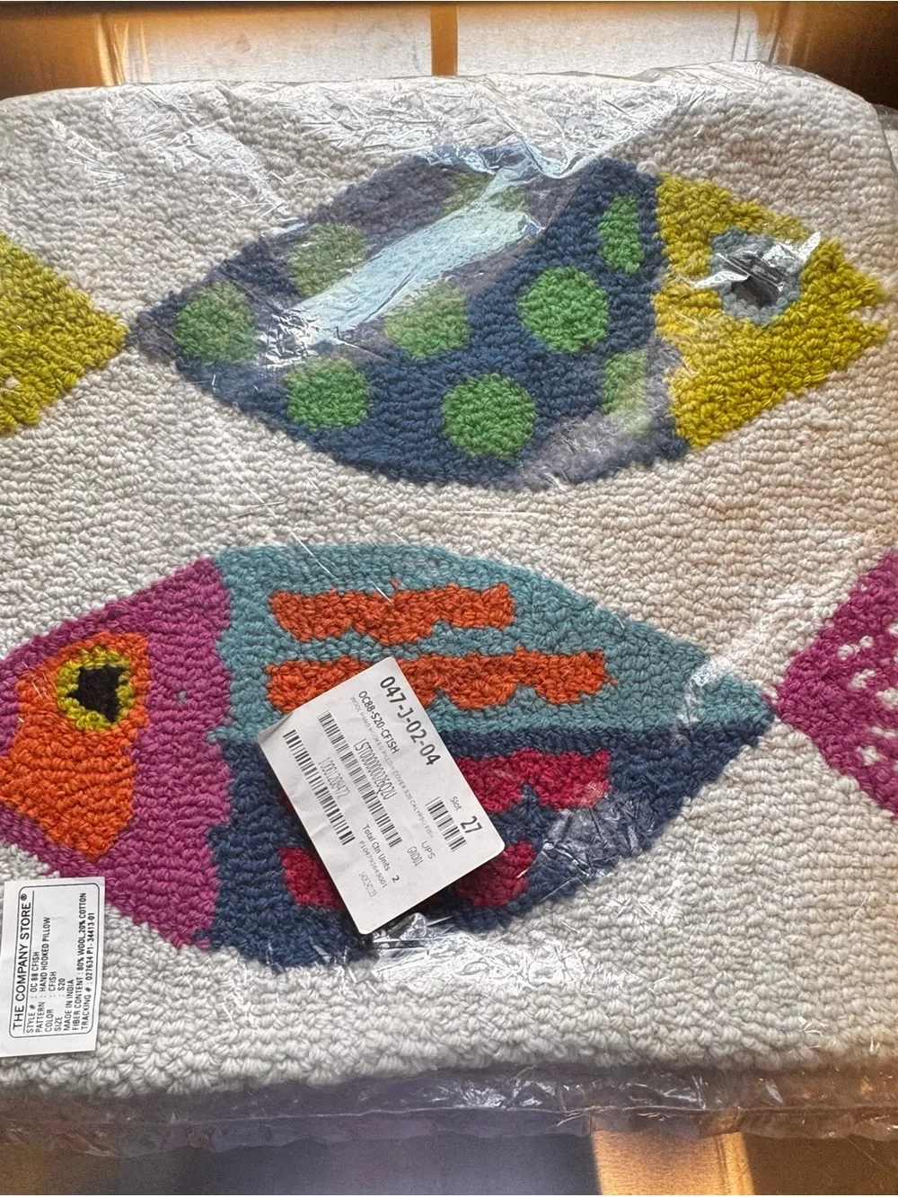 Colorful Fish Pattern pillow cover set- White/Multi